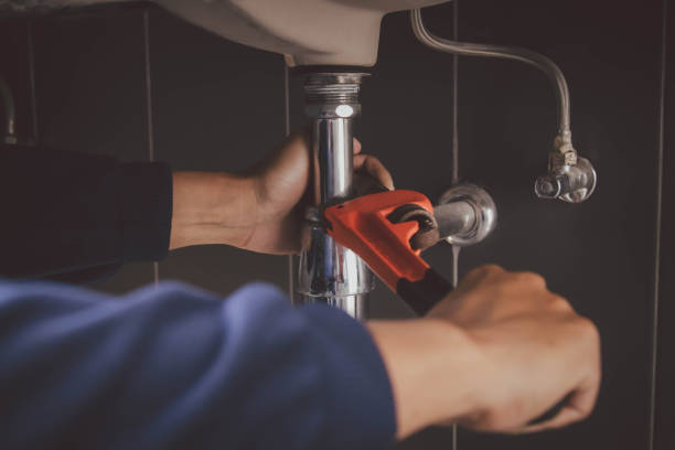 Best Emergency Plumber  in Salem Heights, OH